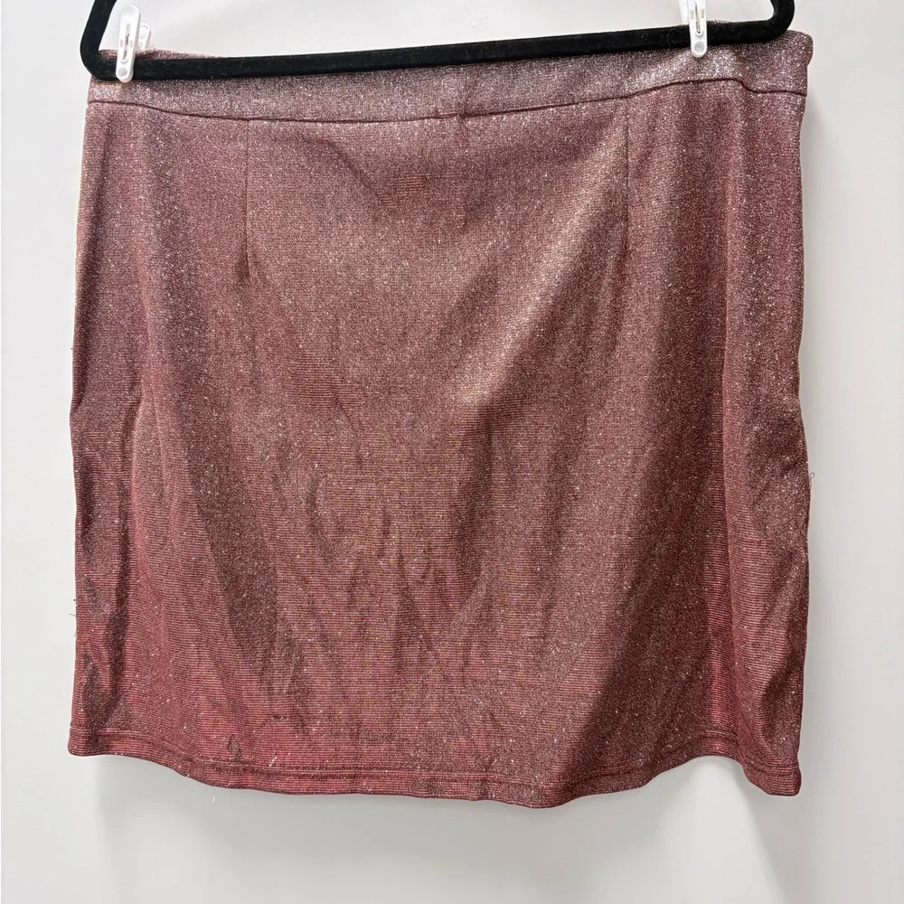 SHEIN Sz 2XL Two Piece Metallic Rose Top/Skirt